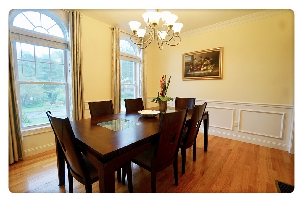 10 Patriots Road Acton, MA 01720 - Photo 5 of 21 Gallery Image 5