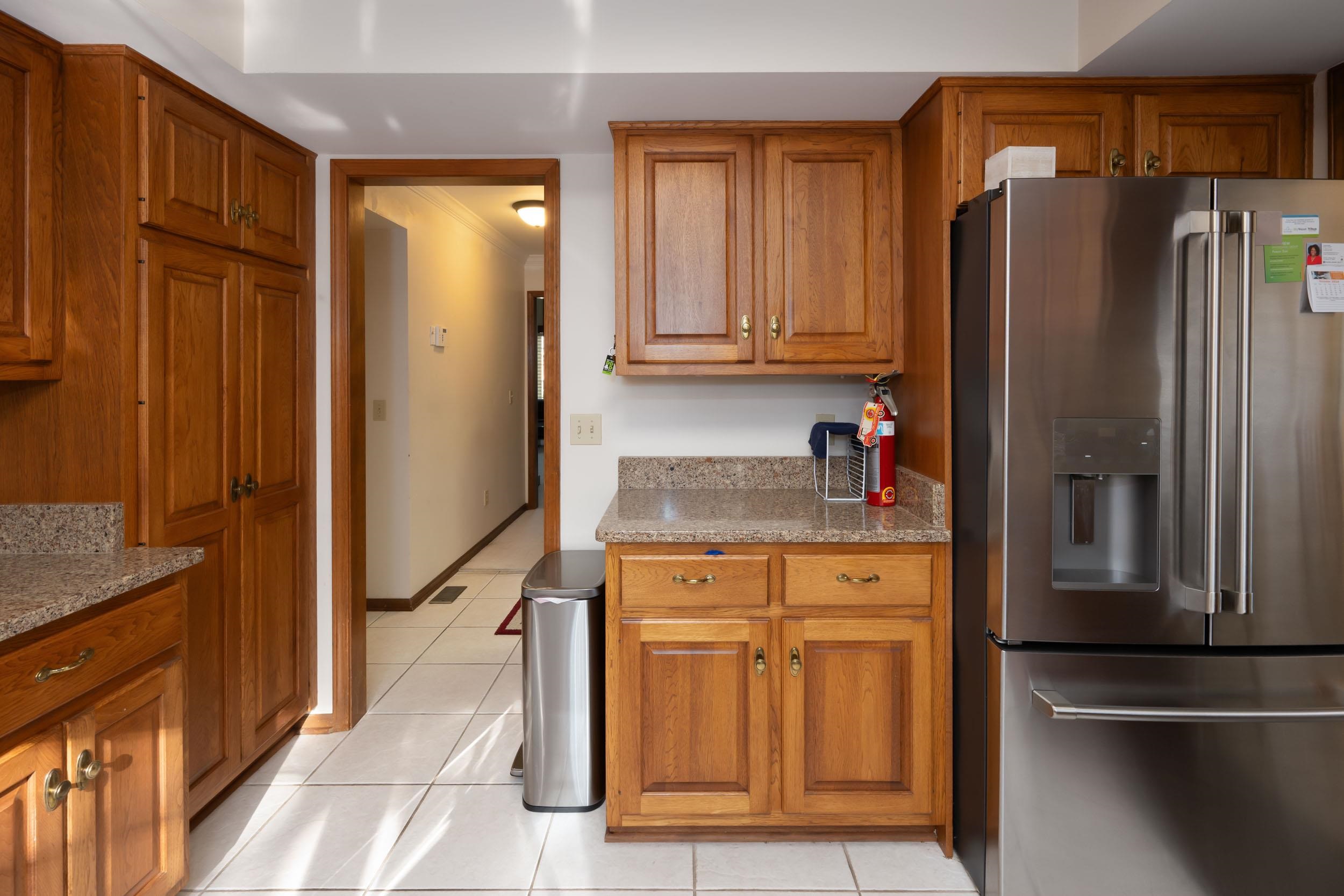 2805 Little River Run Fort Wayne, IN 46804 - Photo 13 of 34