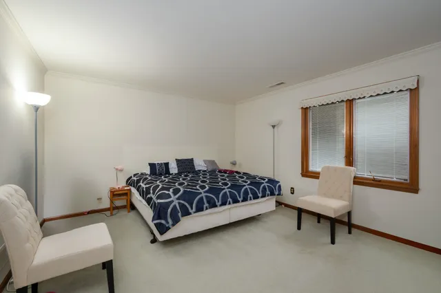 $489,900 | 2805 Little River Run, Fort Wayne, IN 46804