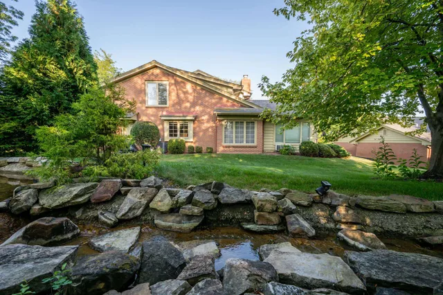 $475,900 | 2805 Little River Run, Fort Wayne, IN 46804