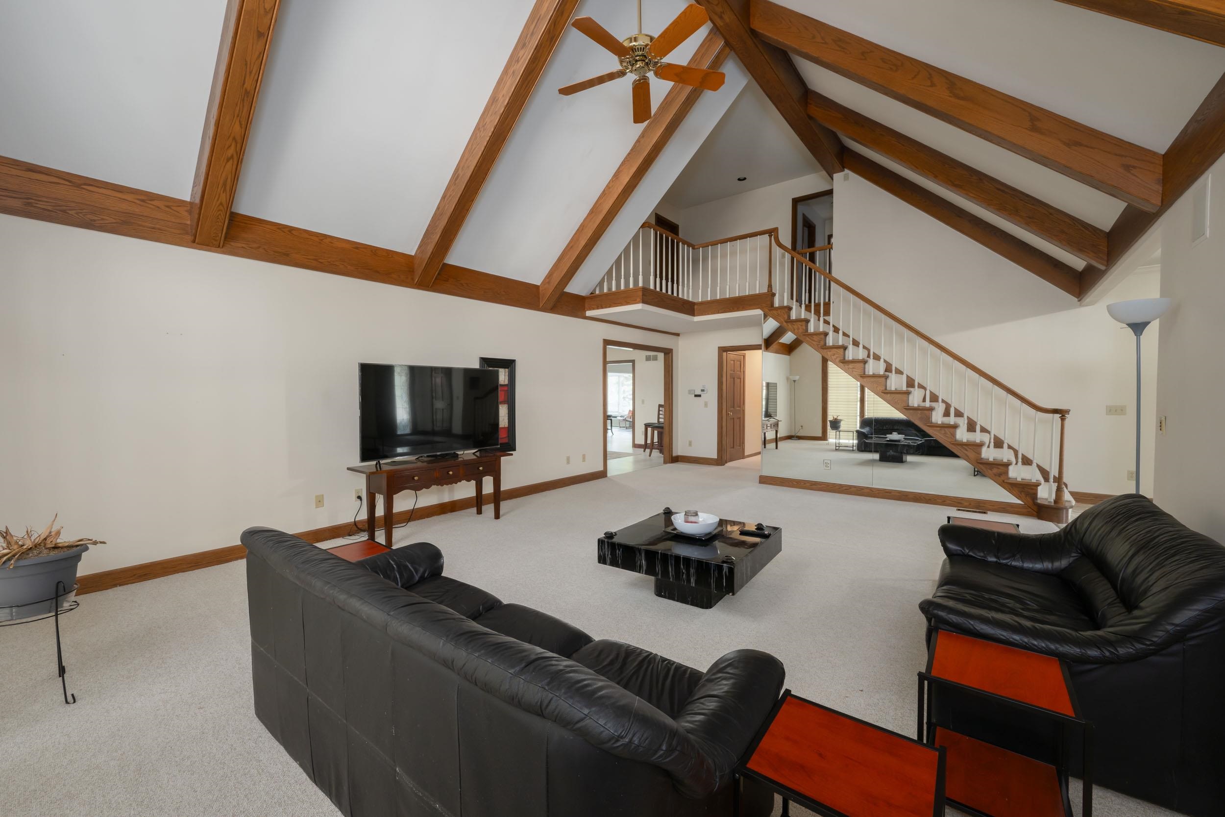 2805 Little River Run Fort Wayne, IN 46804 - Photo 7 of 34