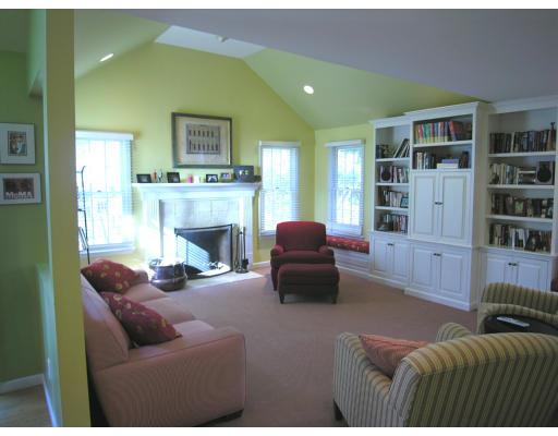 52 Fairfield Street Needham, MA 02492 - Photo 10 of 17 Gallery Image 10