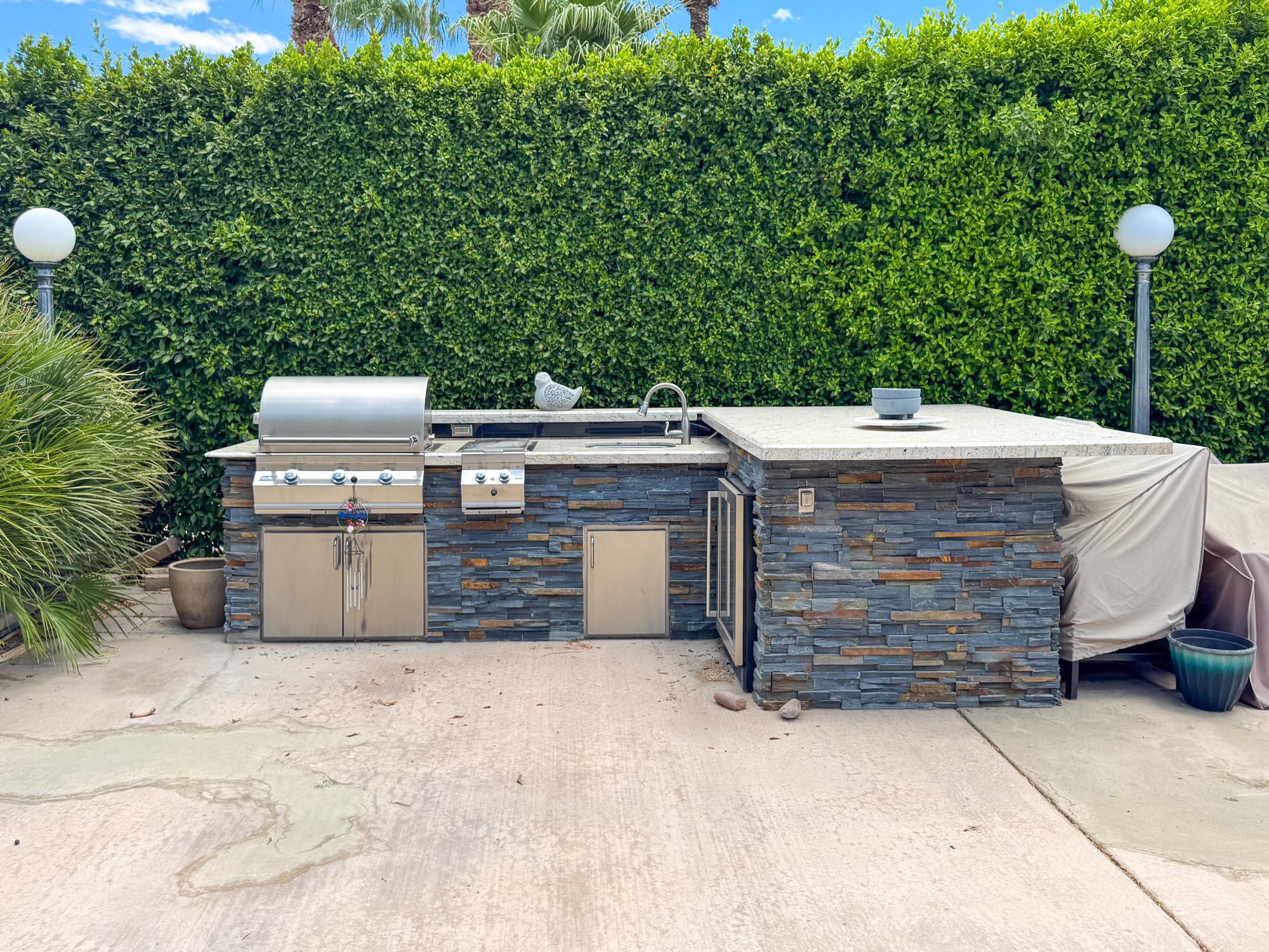 80394 Ave 48, Unit 423 Indio, CA 92201 - Photo 3 of 18 a view of a fireplace with a tv