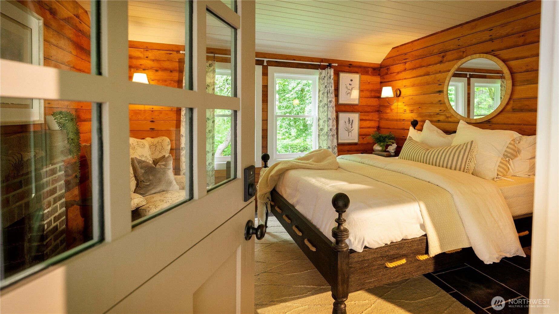 19680 Noll Road Northeast Poulsbo, WA 98370 - Photo 8 of 37