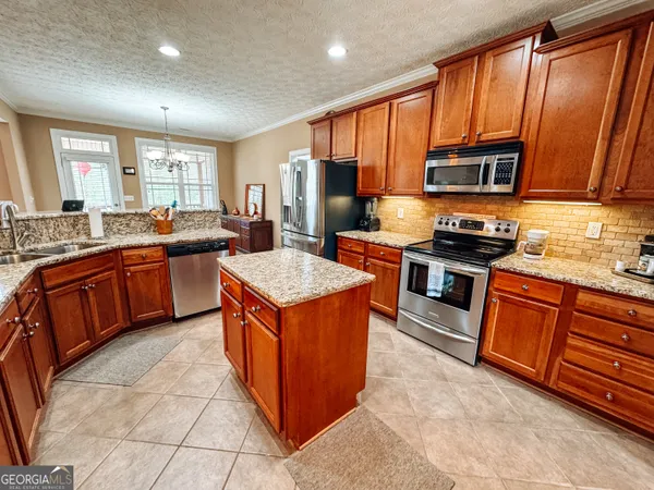 $536,000 | 998 Ivy Circle, Concord, GA 30206