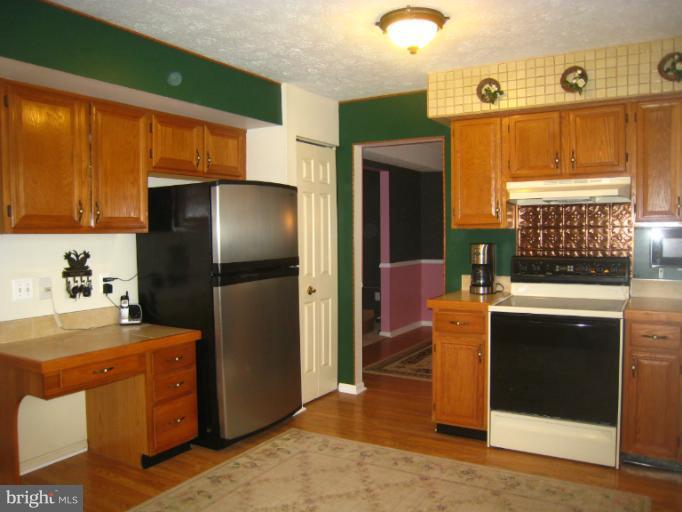 704 Deep Ridge Road Bel Air, MD 21014 - Photo 5 of 19 Kitchen