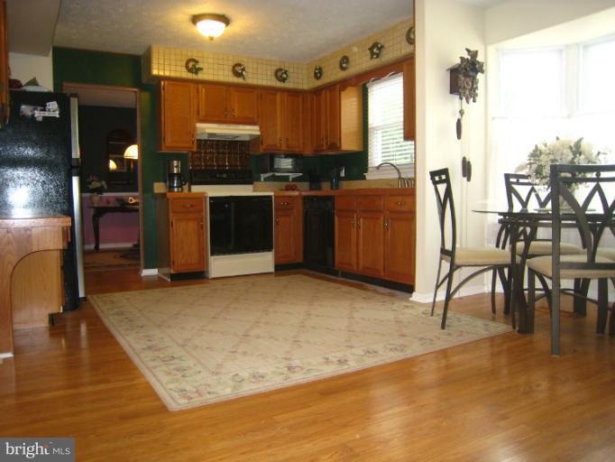 704 Deep Ridge Road Bel Air, MD 21014 - Photo 9 of 19 Kitchen