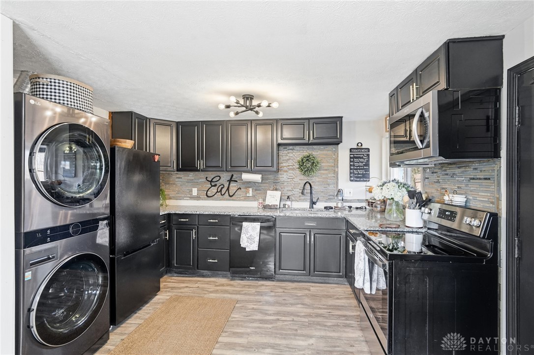 3865 Endover Road Kettering, OH 45439 - Photo 9 of 39 Gallery Image 9