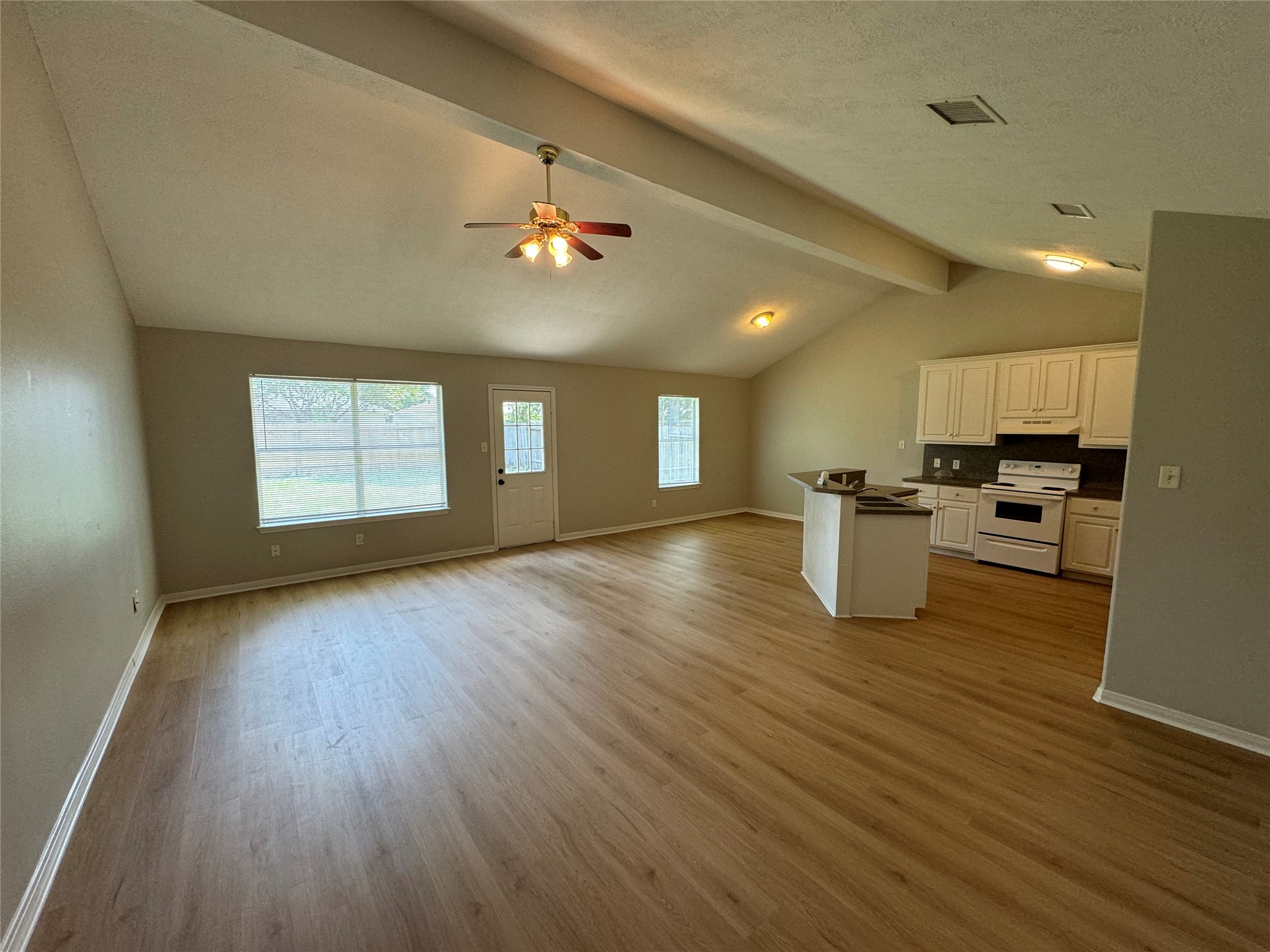 16324 Sun View Lane Conroe, TX 77302 - Photo 15 of 17