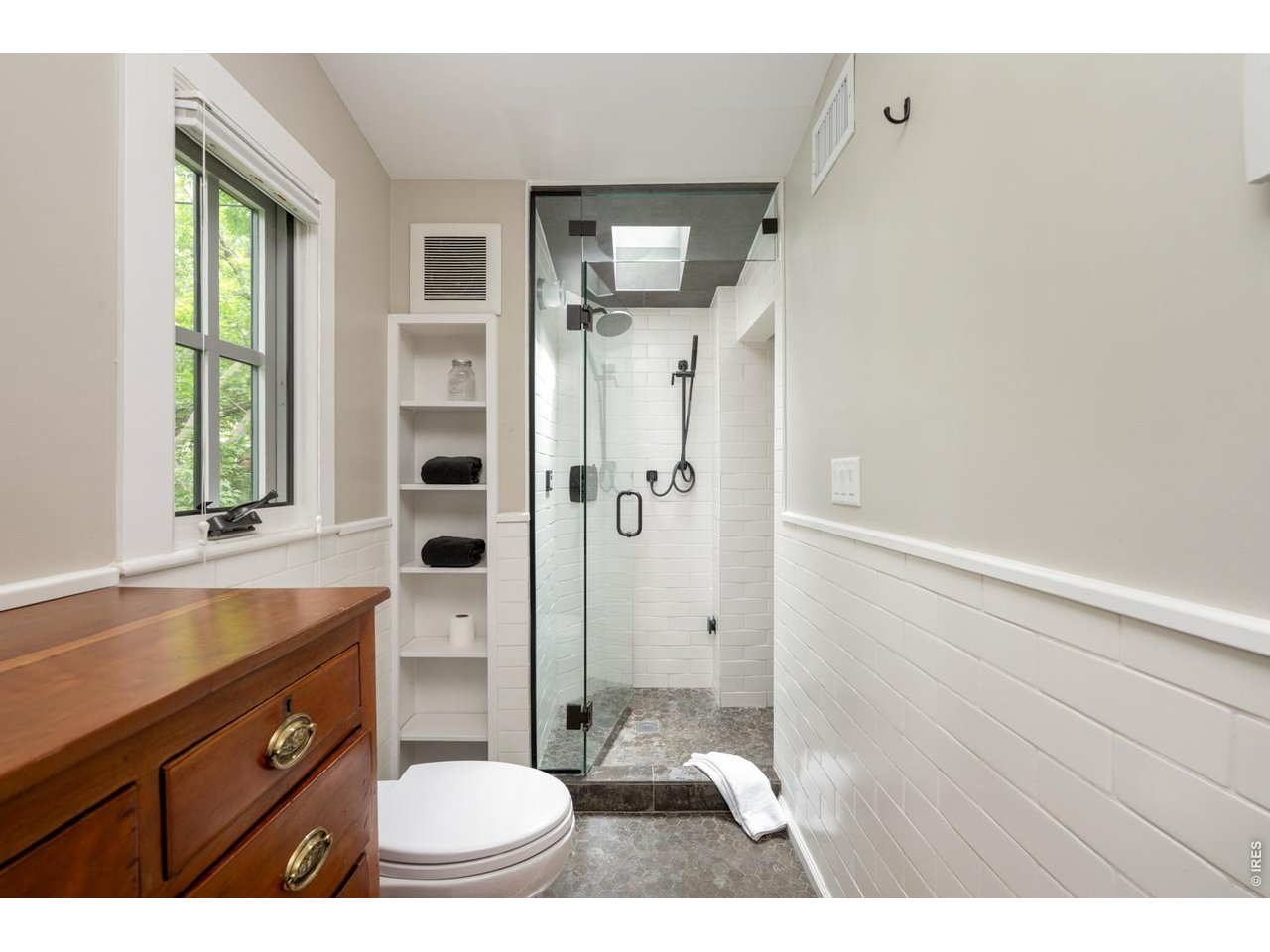 615 Spruce Street Boulder, CO 80302 - Photo 27 of 49 a bathroom with a sink a toilet and shower