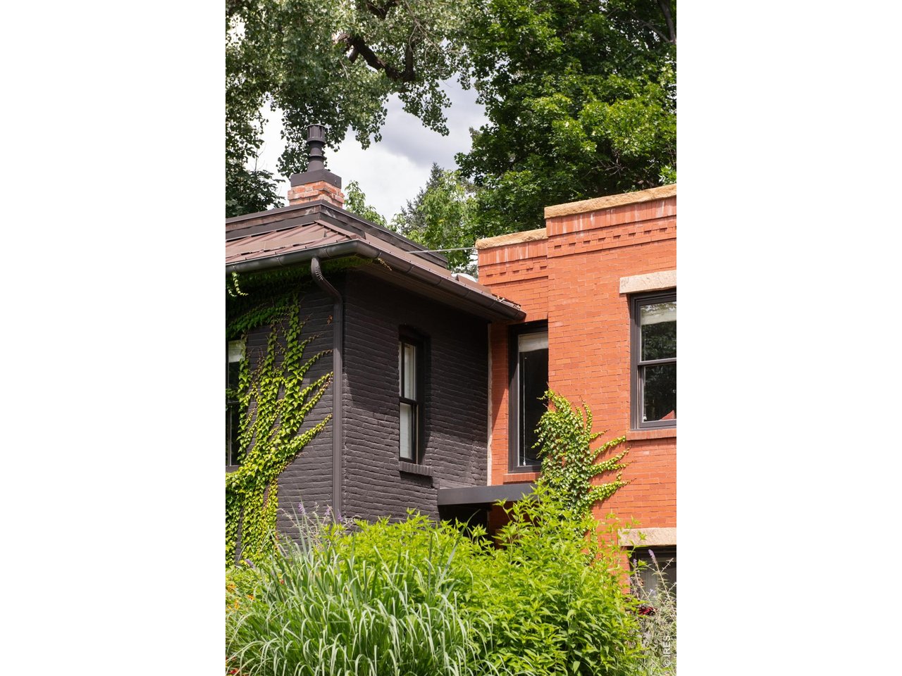 615 Spruce Street Boulder, CO 80302 - Photo 41 of 49 a aerial view of a house with a yard