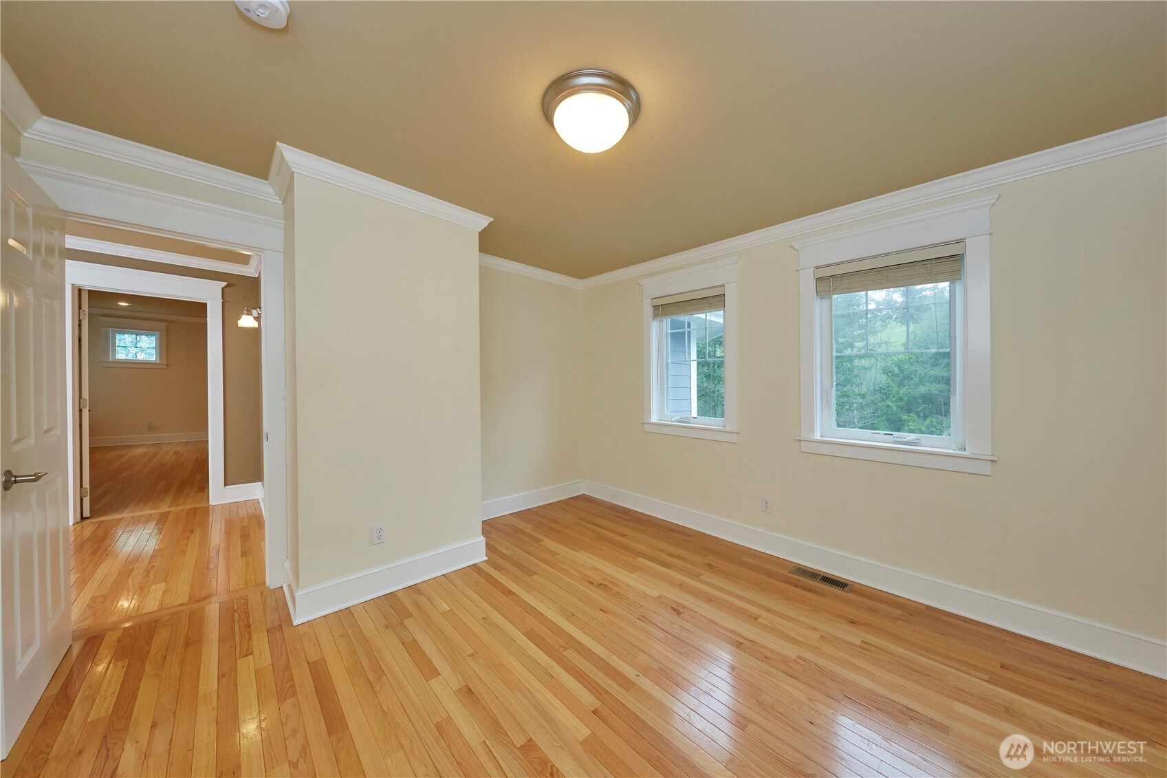 4909 Southwest Old Clifton Road Port Orchard, WA 98367 - Photo 31 of 40
