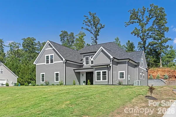 $780,000 | 5046 Woodwinds Drive Northeast, Hickory, NC 28601