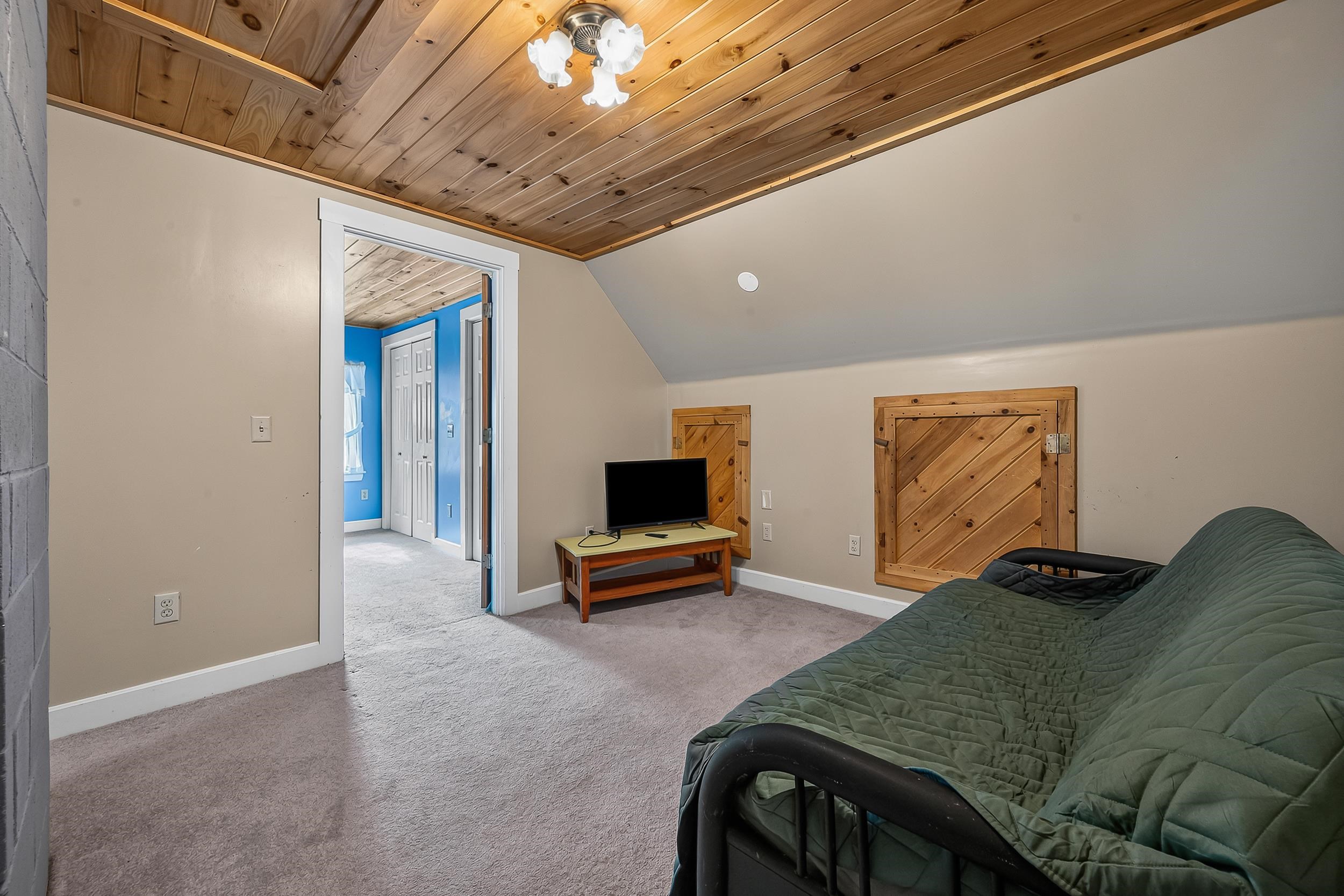 1467 Brownfield Road Conway, NH 03813 - Photo 30 of 60
