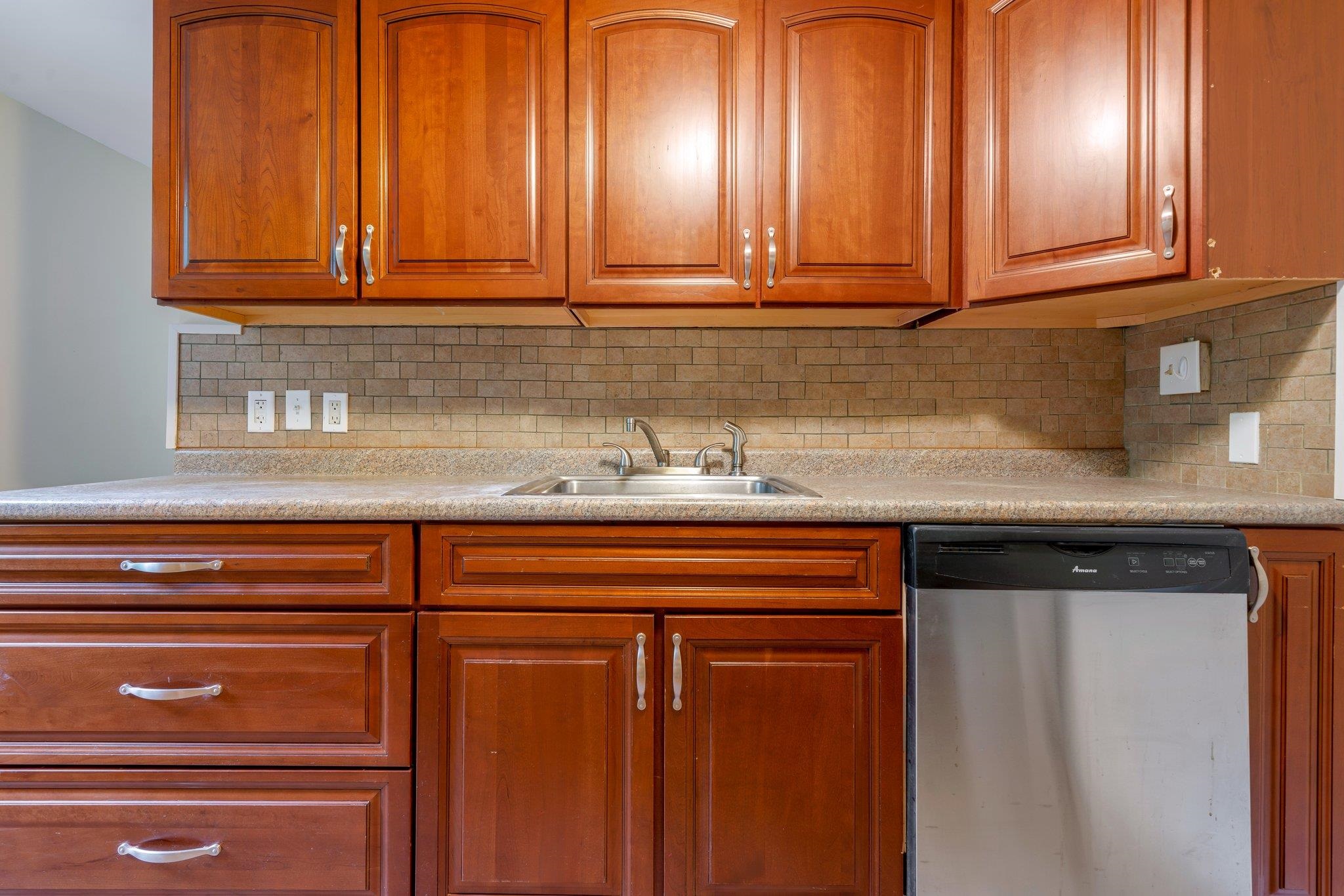 93 Mountain Road Goffstown, NH 03045 - Photo 13 of 24
