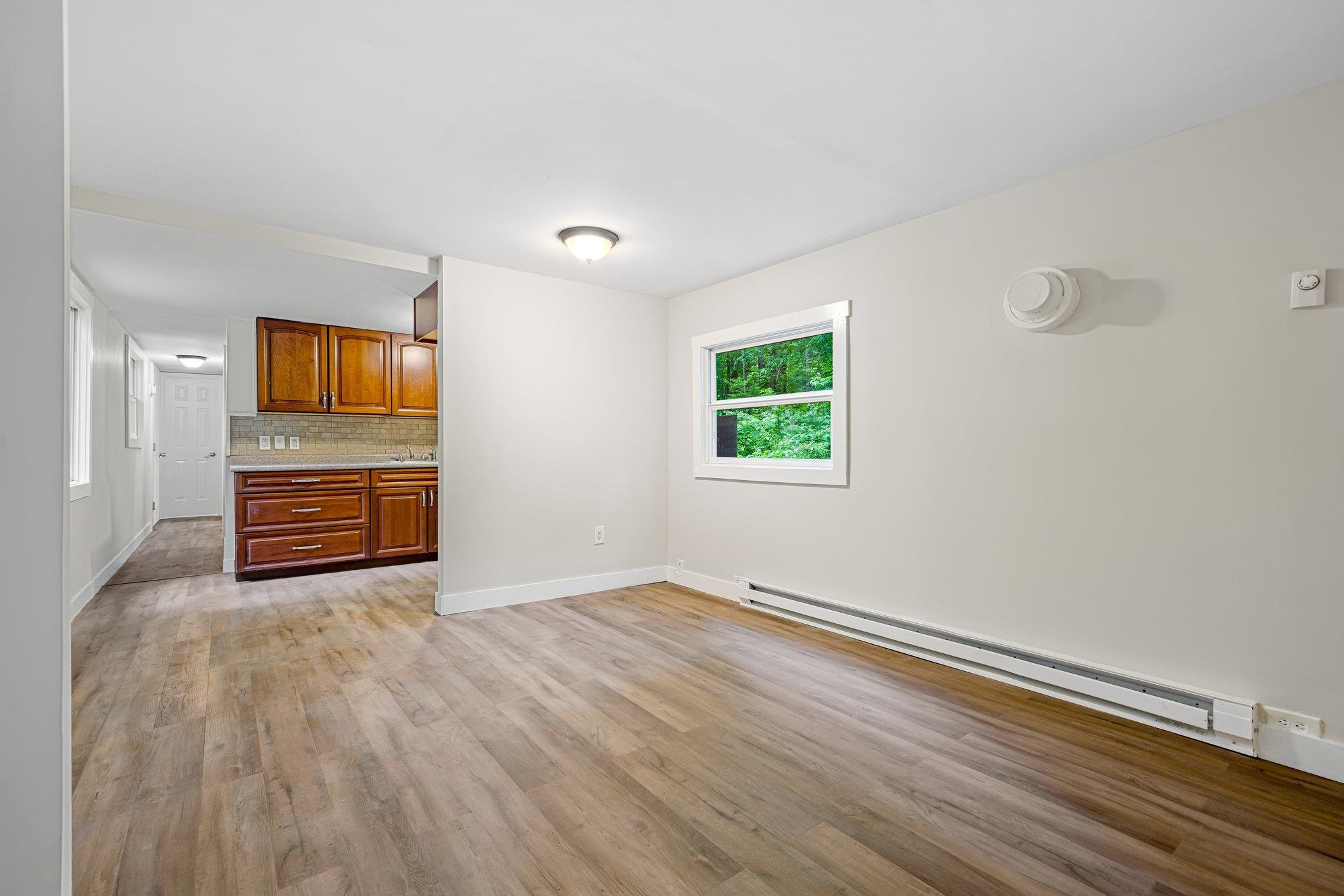 93 Mountain Road Goffstown, NH 03045 - Photo 18 of 24