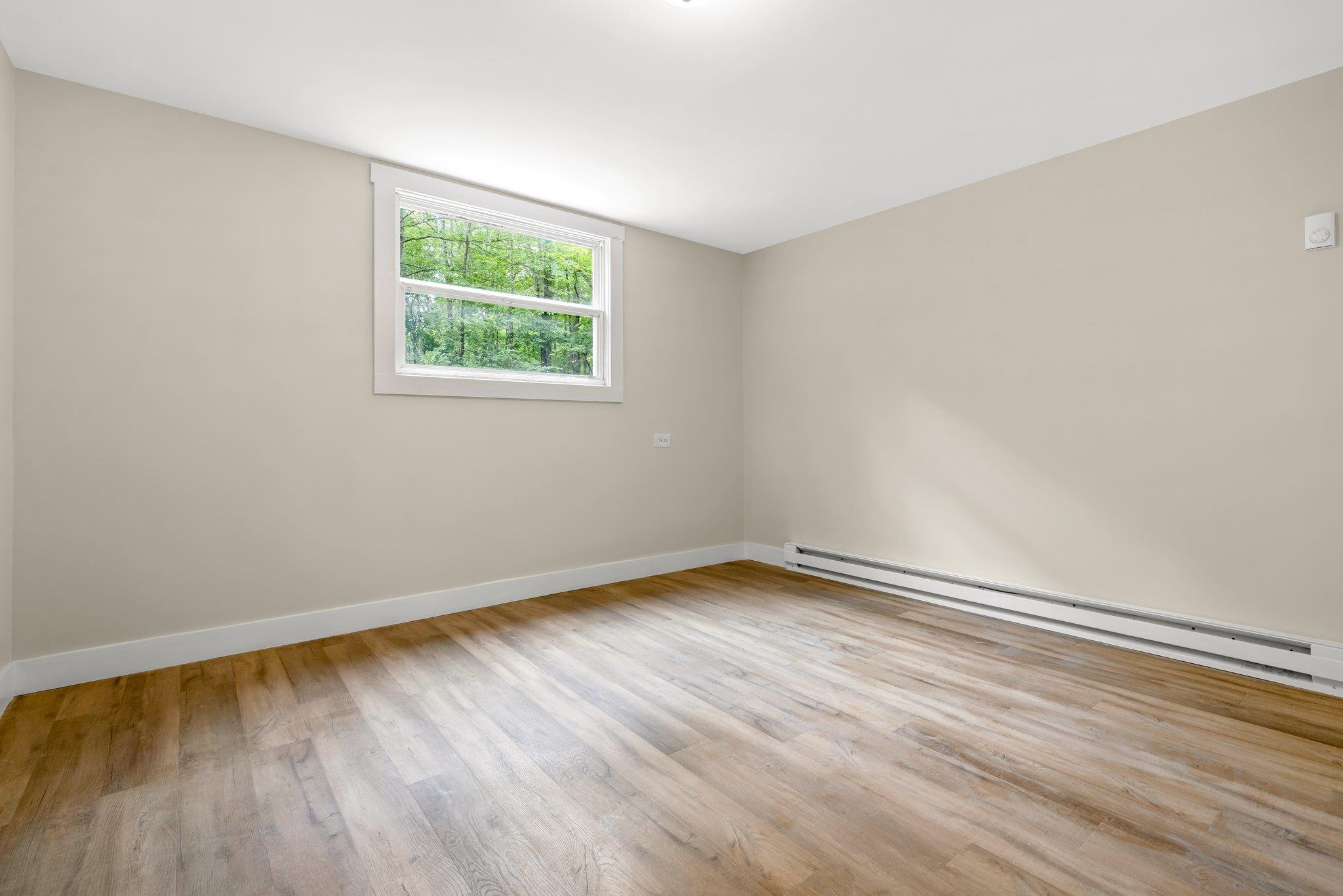 93 Mountain Road Goffstown, NH 03045 - Photo 5 of 24