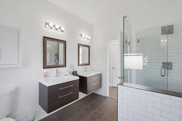 $645,000 | 5539 West Drummond Place, Chicago, IL 60639