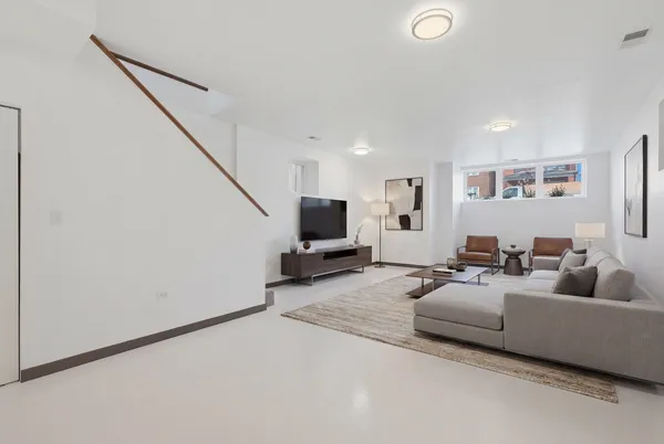 $645,000 | 5539 West Drummond Place, Chicago, IL 60639