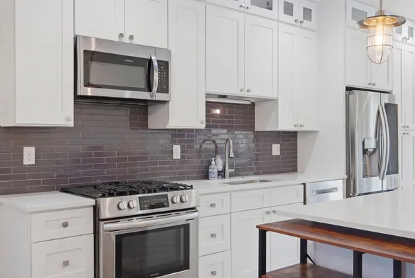 $645,000 | 5539 West Drummond Place, Chicago, IL 60639