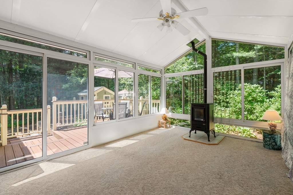39 Whiting Road Oxford, MA 01540 - Photo 9 of 39