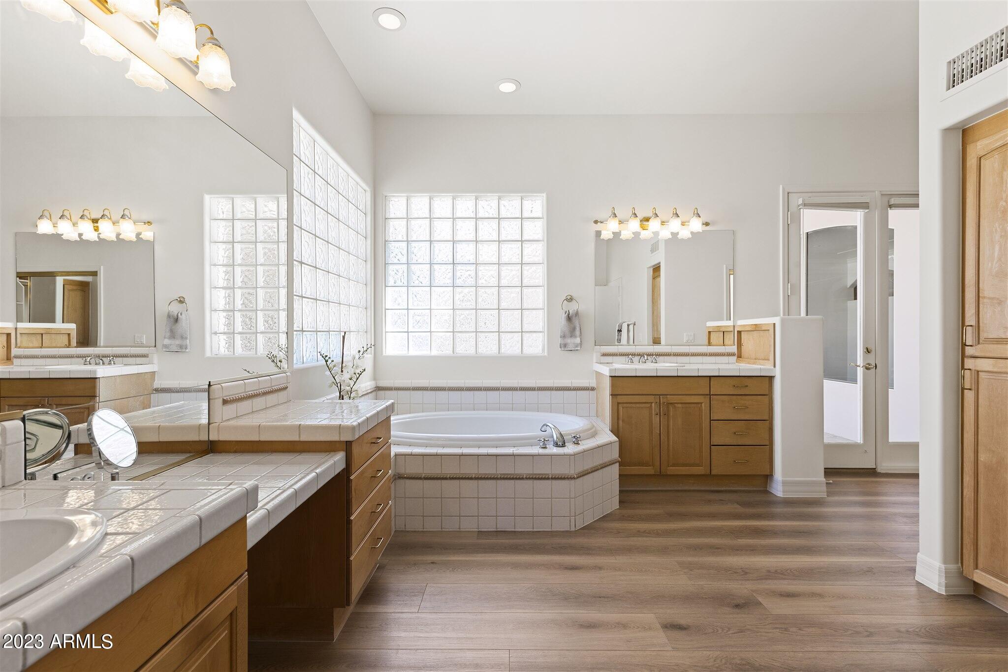 155 North Riata Street Gilbert, AZ 85234 - Photo 24 of 63 Huge Bathroom