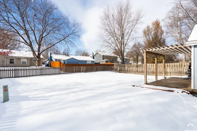 $310,000 | 2537 Stowe Drive, Lawrence, KS 66049