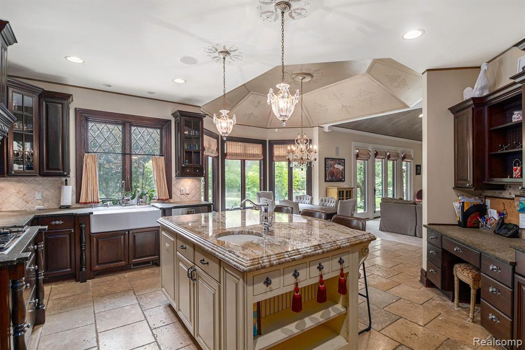 31280 Ramble Road Franklin, MI 48025 - Photo 18 of 68 Gallery Image 18
