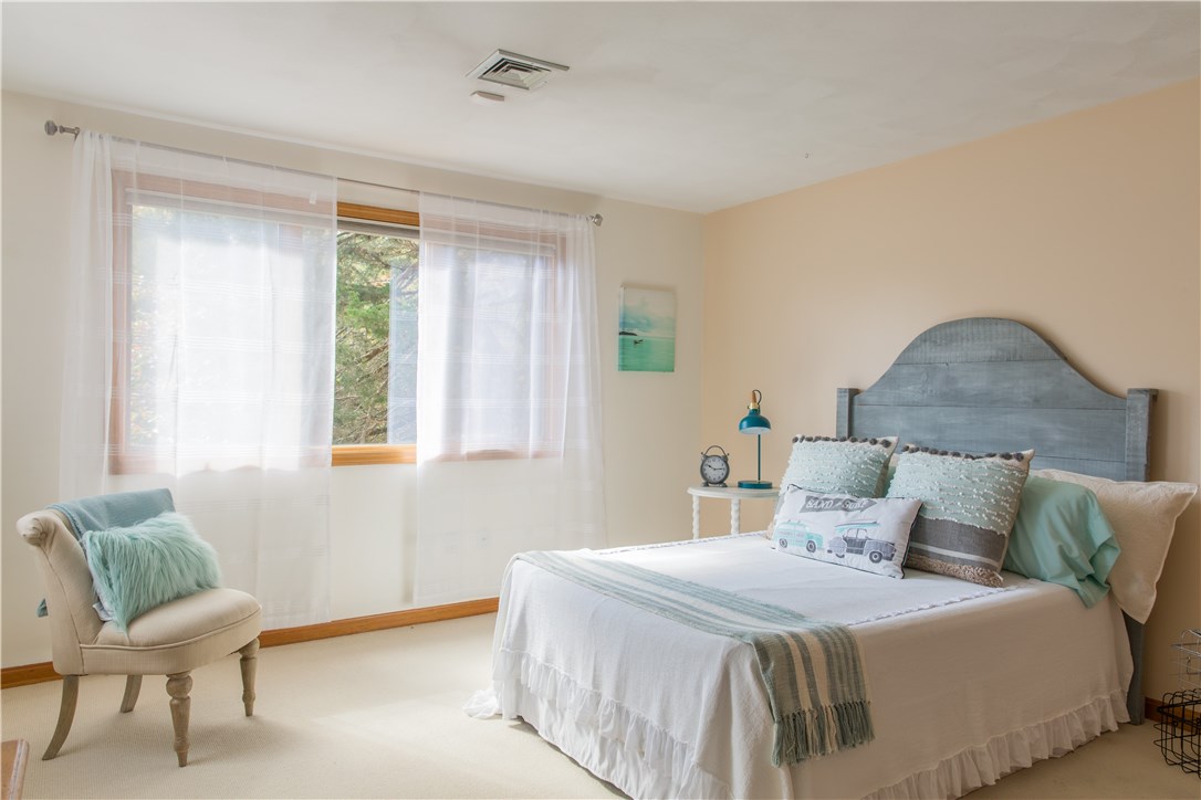 2340 Middle Road East Greenwich, RI 02818 - Photo 23 of 37 Gallery Image 23