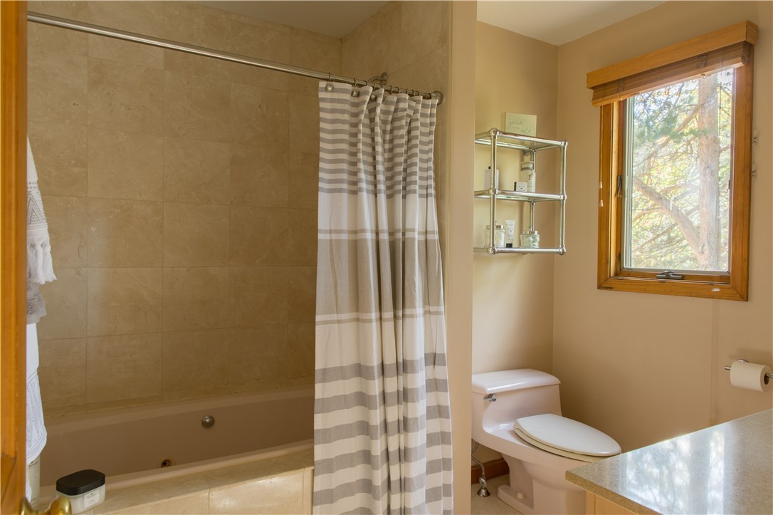 2340 Middle Road East Greenwich, RI 02818 - Photo 30 of 37 Gallery Image 30