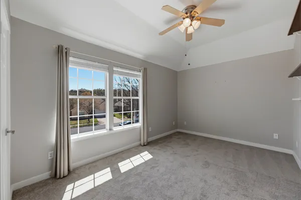 a view of empty room with window