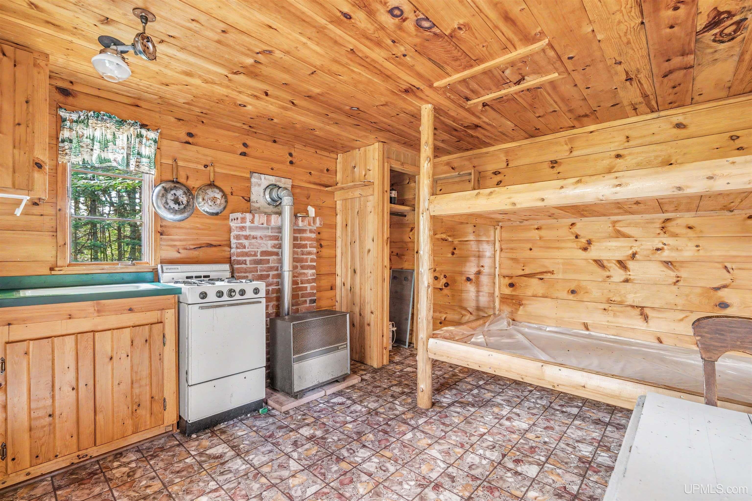 1647 West Edge Road Germfask, MI 49836 - Photo 27 of 53 Gallery Image 27