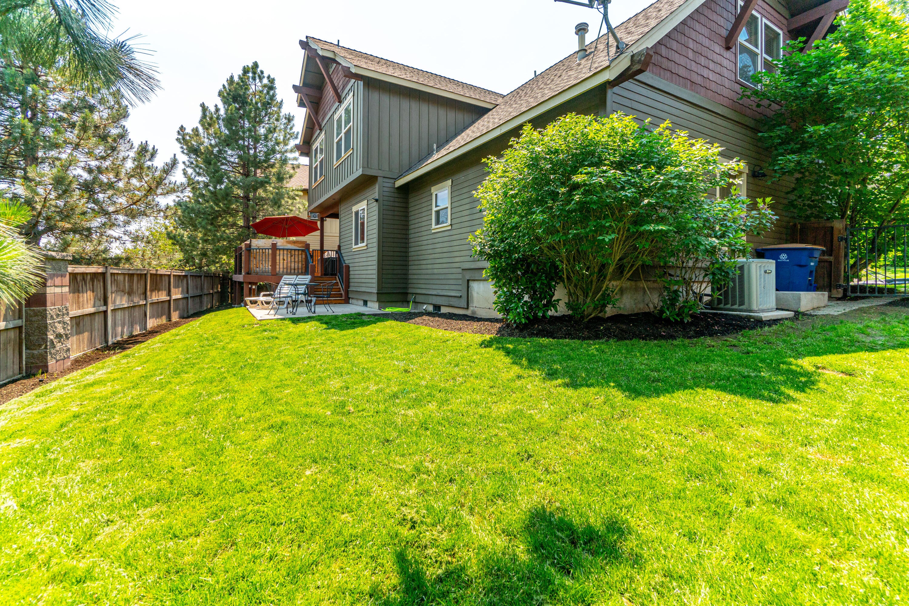 61482 Linton Loop Bend, OR 97702 - Photo 30 of 30 61482LintonLp_Exterior-RearYard3