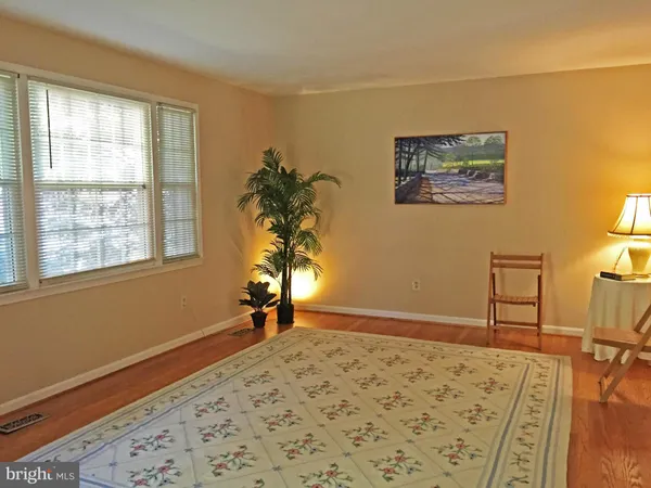 $3,200 | 3336 Webley Court, Annandale, VA 22003