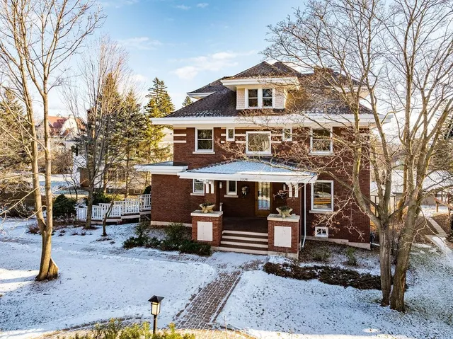 $925,000 | 2328 East 3rd Street, Duluth, MN 55812