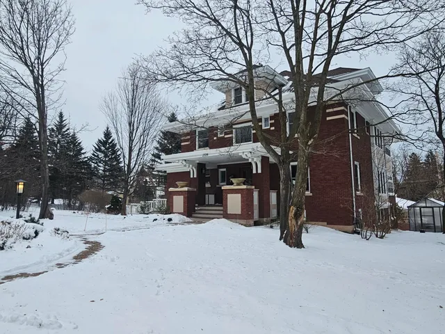 $925,000 | 2328 East 3rd Street, Duluth, MN 55812