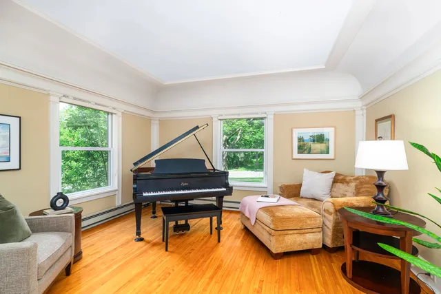 $925,000 | 2328 East 3rd Street, Duluth, MN 55812