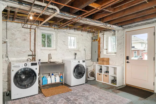 $925,000 | 2328 East 3rd Street, Duluth, MN 55812