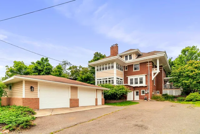 $925,000 | 2328 East 3rd Street, Duluth, MN 55812