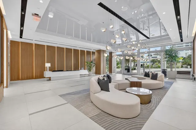 $12,500 | 151 North Seabreeze Boulevard, Unit 1803E, Fort Lauderdale, FL 33304