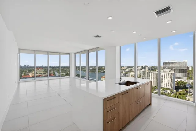 $12,500 | 151 North Seabreeze Boulevard, Unit 1803E, Fort Lauderdale, FL 33304