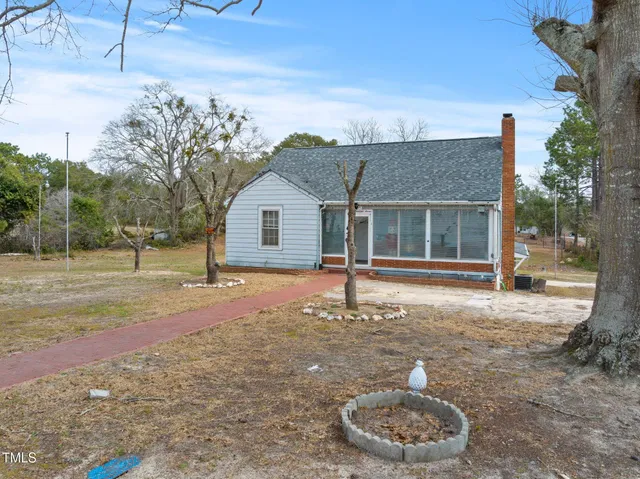 $145,000 | 607 Henderson Street, Hamlet, NC 28345