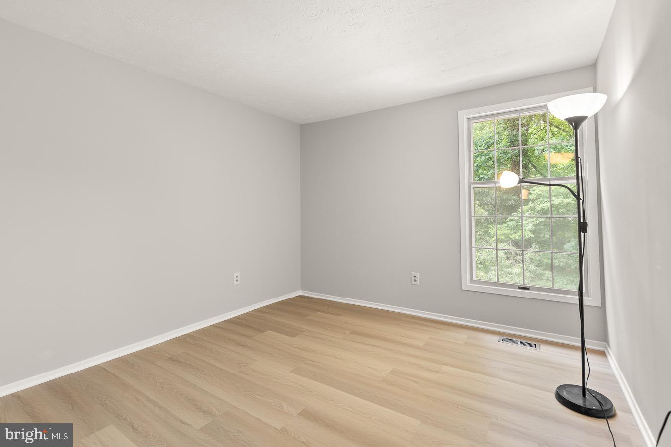 5918 Oak Ridge Court Burke, VA 22015 - Photo 30 of 37