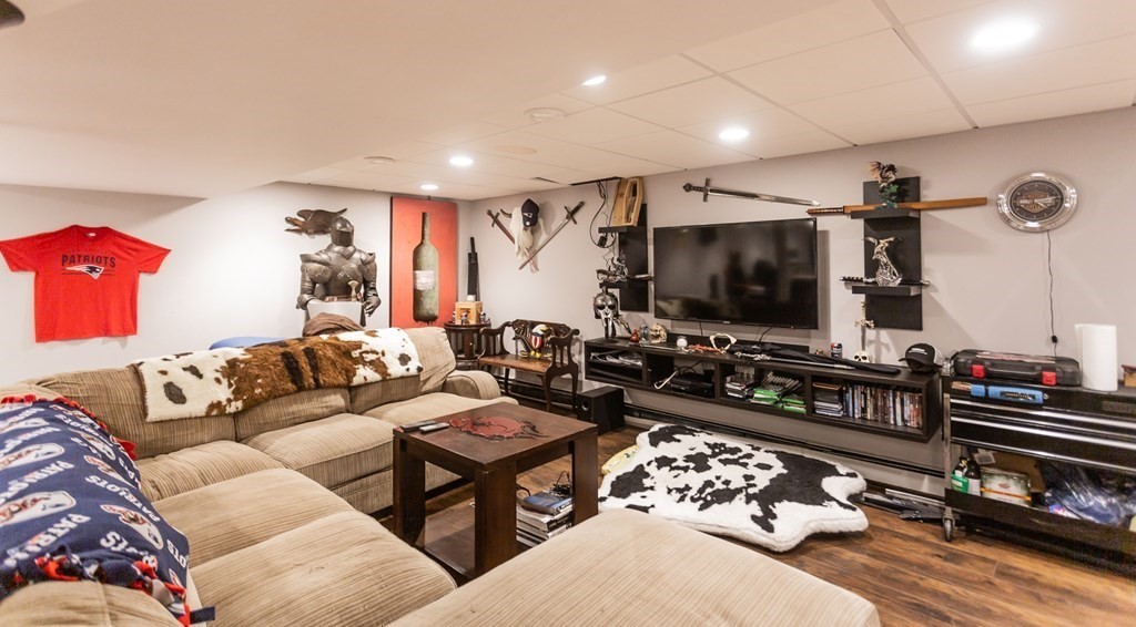 32 Ledgeview Drive Freetown, MA 02702 - Photo 13 of 22