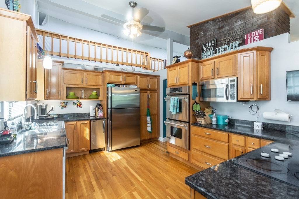 32 Ledgeview Drive Freetown, MA 02702 - Photo 6 of 22