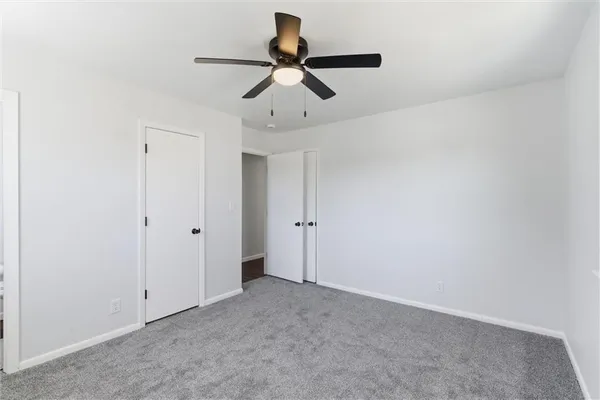 $299,000 | 2425 Northeast 38th Street, Kansas City, MO 64116