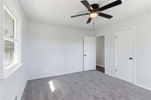 $299,000 | 2425 Northeast 38th Street, Kansas City, MO 64116