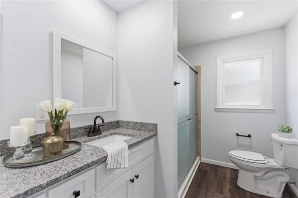 $299,000 | 2425 Northeast 38th Street, Kansas City, MO 64116