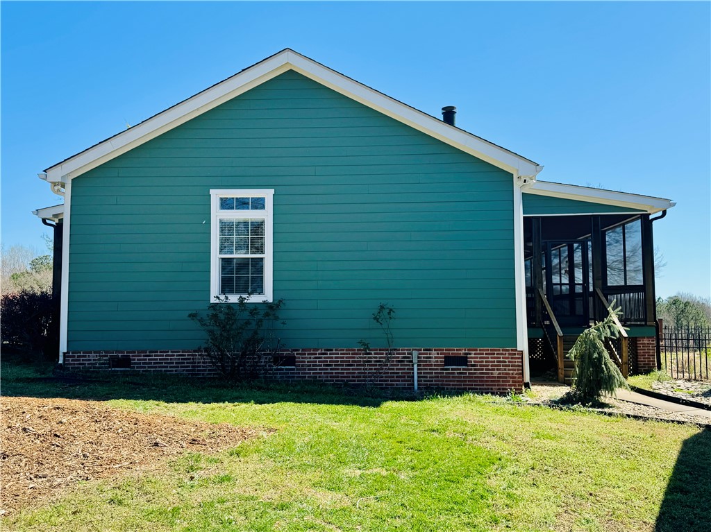 212 Holland Ford Road Pelzer, SC 29669 - Photo 24 of 46 Side elevation