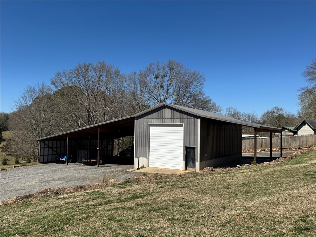 212 Holland Ford Road Pelzer, SC 29669 - Photo 32 of 46 Barn / Shed
